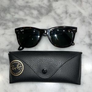 Ray-Ban Wayfarer